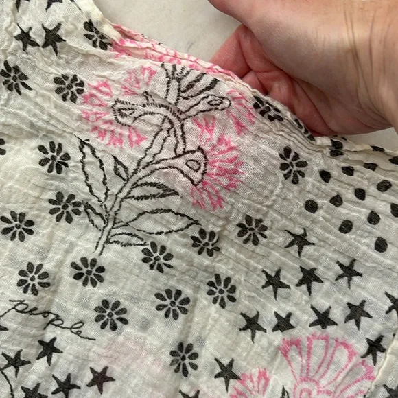 Free People Packable Gauzy Polka Dot and Floral Tote Bag Pink/White/Black OS - Picture 4 of 4